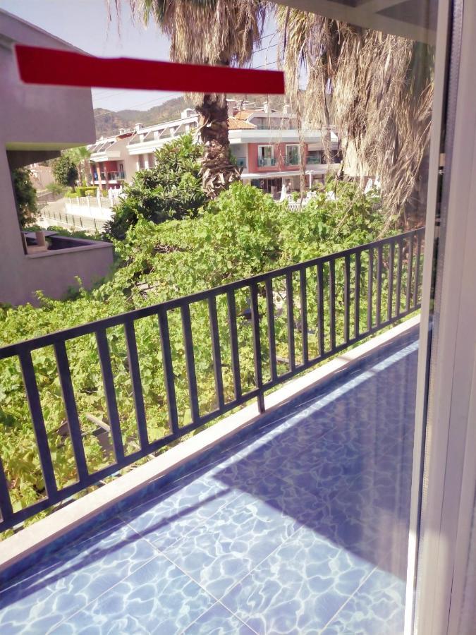 Akdeniz Apart Hotel 말마리스 외부 사진