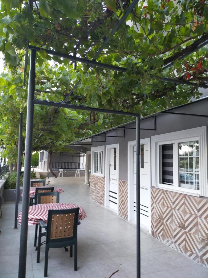 Akdeniz Apart Hotel 말마리스 외부 사진