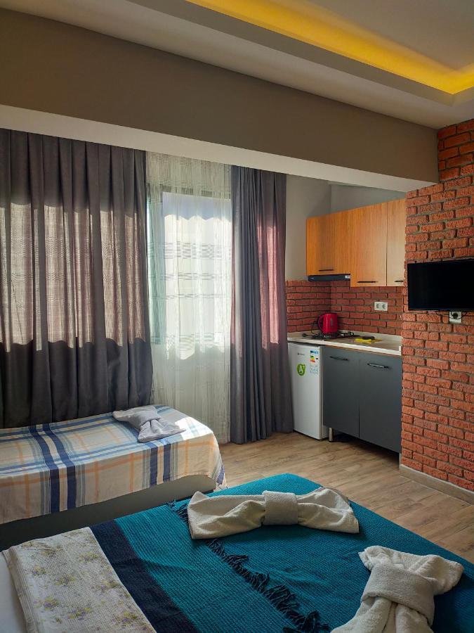 Akdeniz Apart Hotel 말마리스 외부 사진